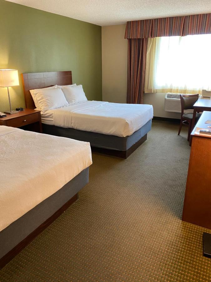 Hotel Doubletree By Hilton Austin, Mn Esterno foto