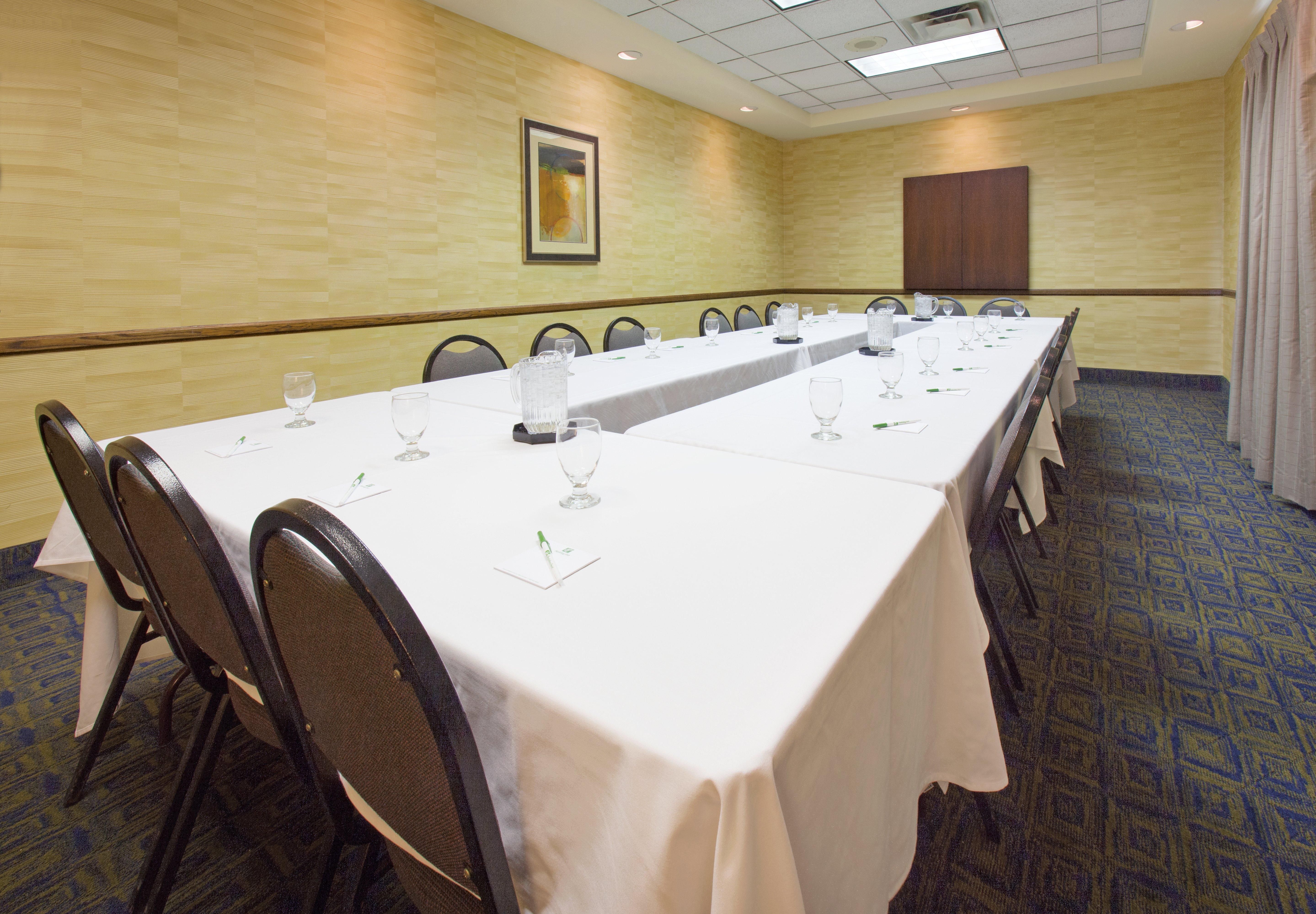 Hotel Doubletree By Hilton Austin, Mn Esterno foto