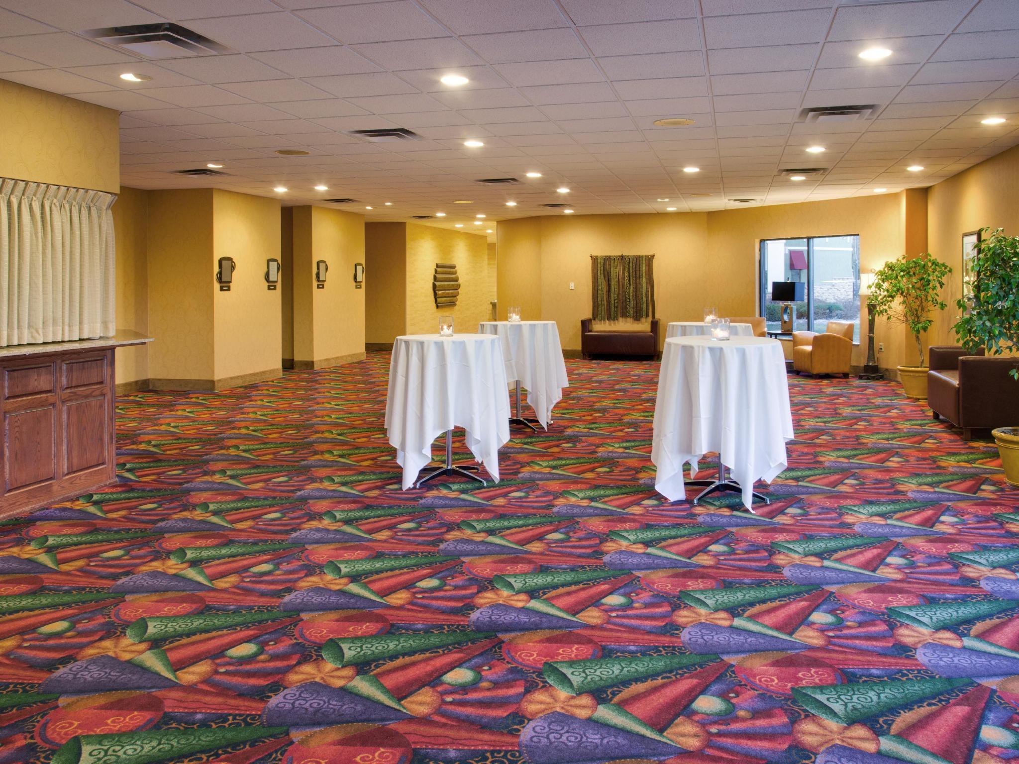 Hotel Doubletree By Hilton Austin, Mn Esterno foto