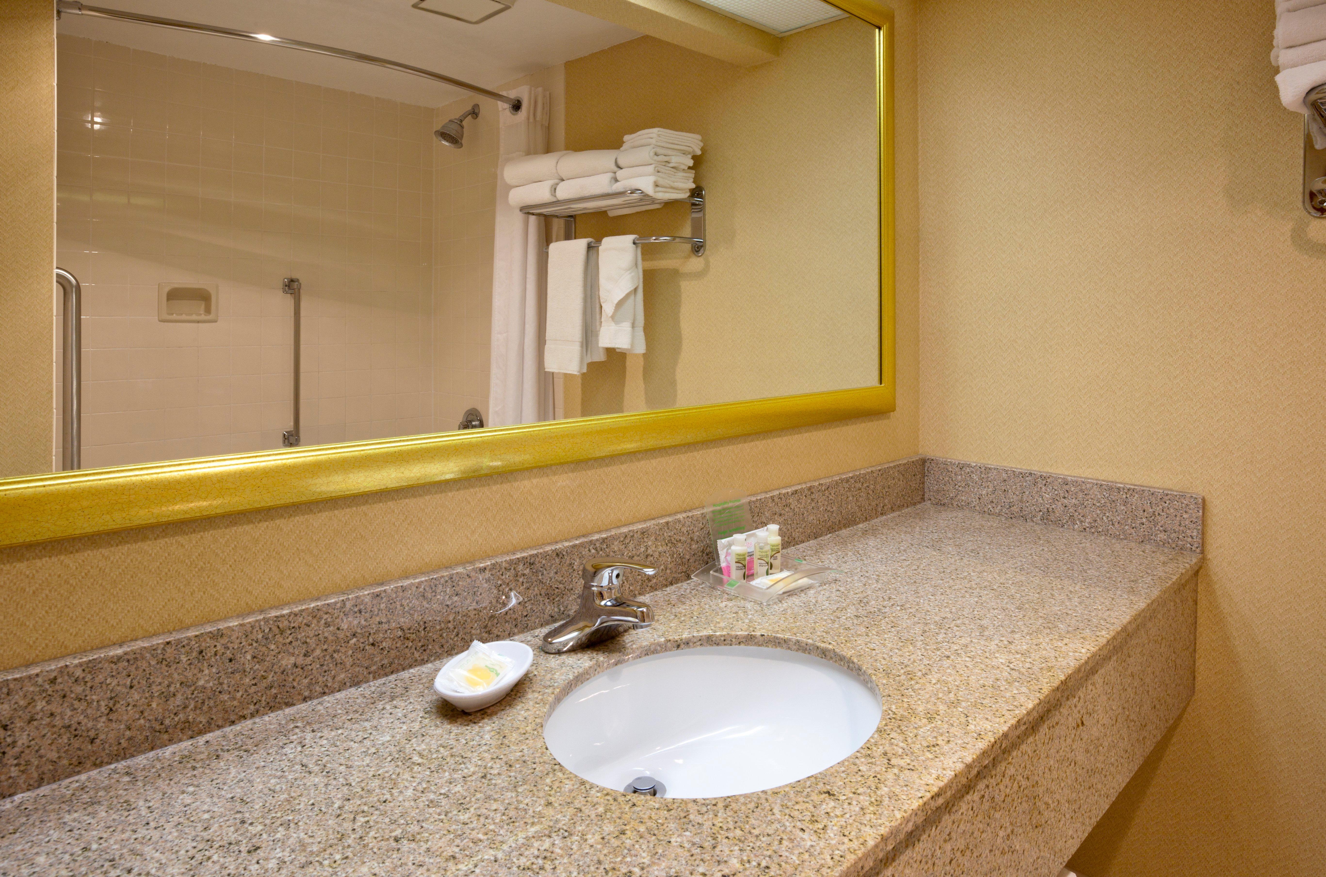 Hotel Doubletree By Hilton Austin, Mn Esterno foto