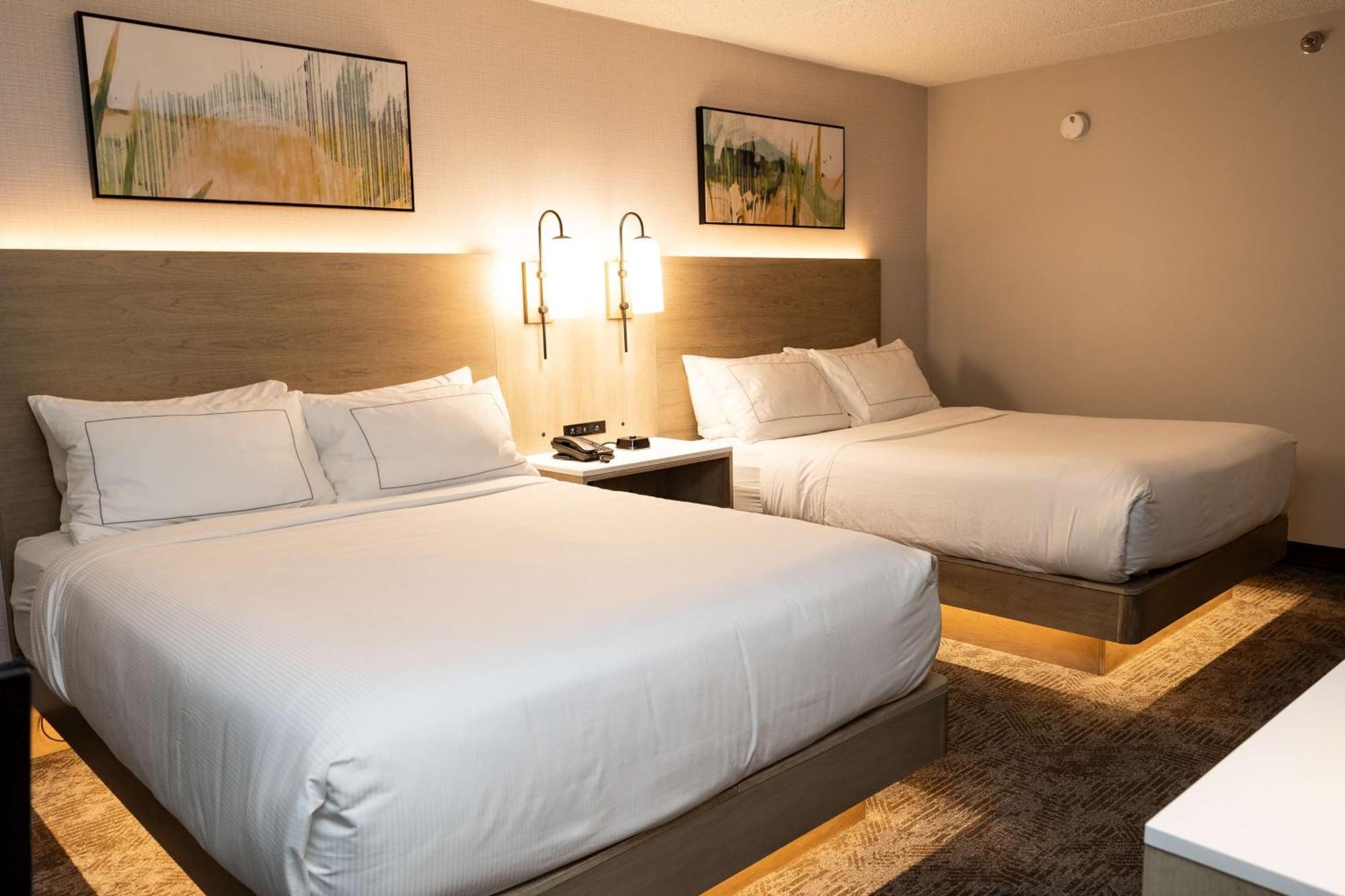 Hotel Doubletree By Hilton Austin, Mn Esterno foto
